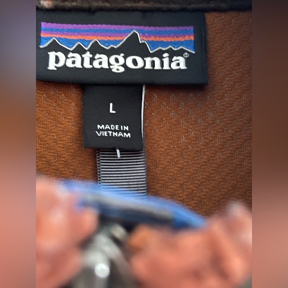 Patagonia Retro-X Sherpa Fleece Jacket Size L EUC wind proof lining. Zip pockets - Picture 3 of 8